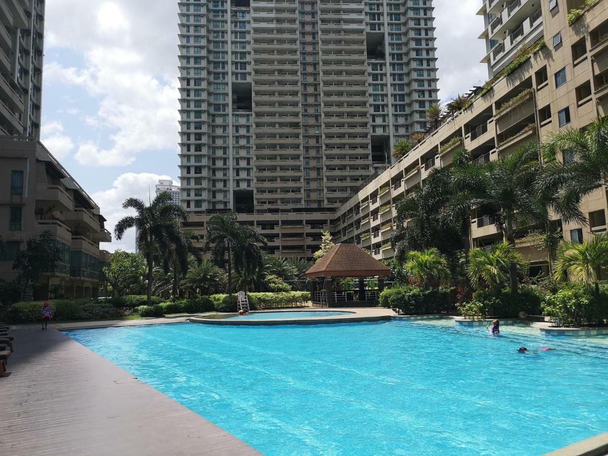 Tivoli Garden Residences Mandaluyong Esterno foto