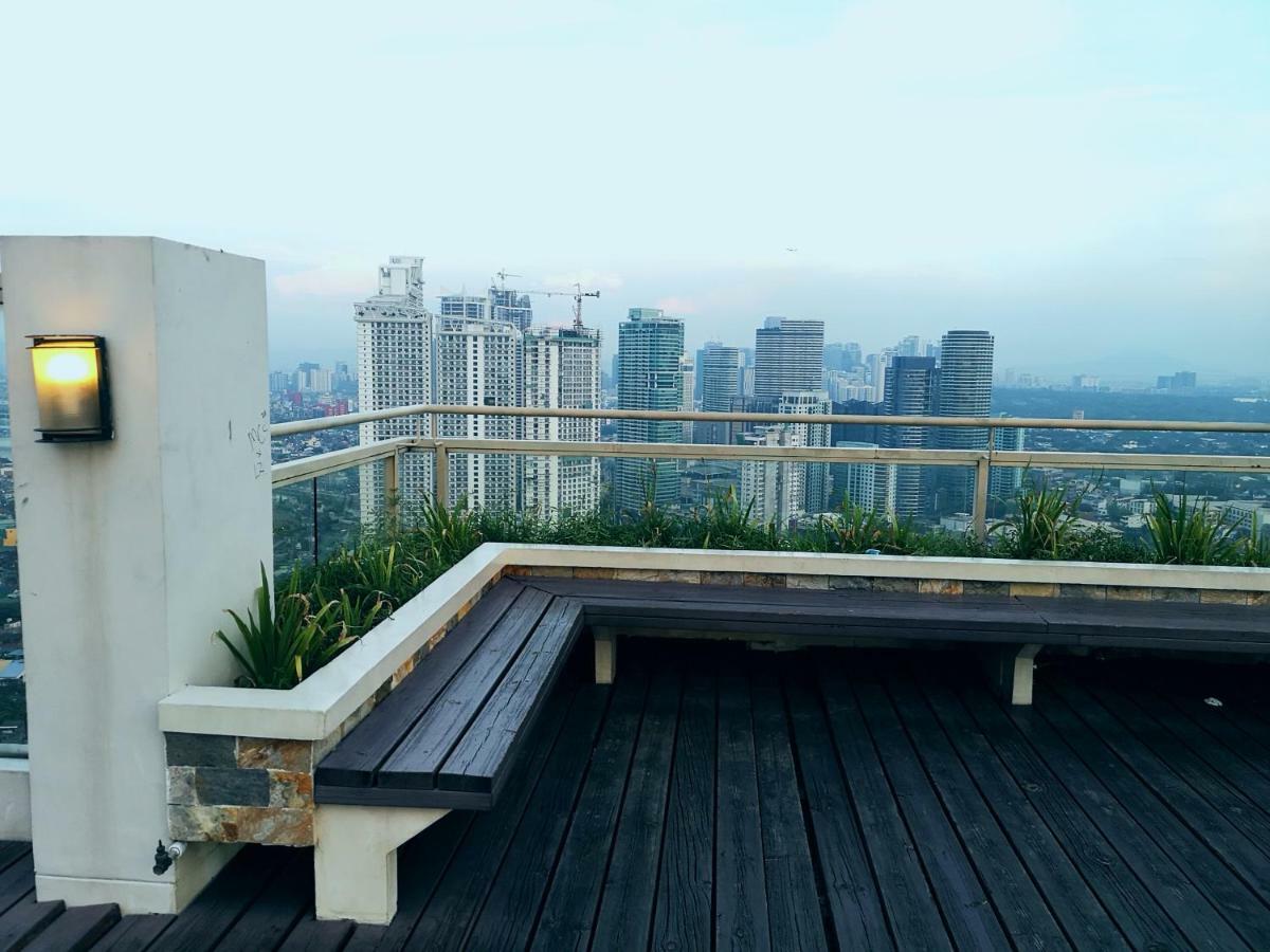 Tivoli Garden Residences Mandaluyong Esterno foto